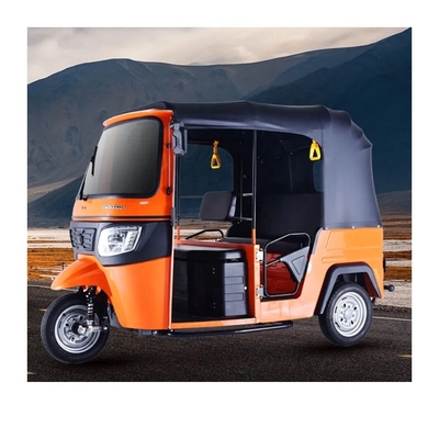 Global Motorized Gas Tricycle Tuk Tuk met 300-400 kg nuttige ladingcapaciteit van OEM Zongshen