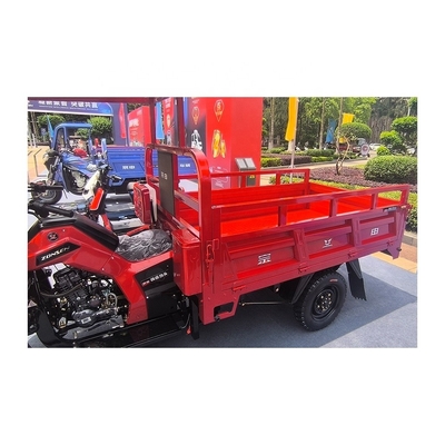 201 250cc benzinemotor zonder borstel met een overdekte dump driewieler met cabine en laadvermogen van ≥ 400 kg