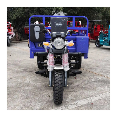 3500*1440*1450mm gemotoriseerde driewieler met 250cc motor en maximale snelheid van 50-70Km/h